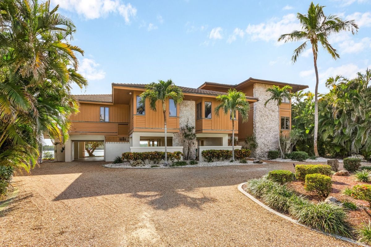 Exterior of Marco Island vacation home